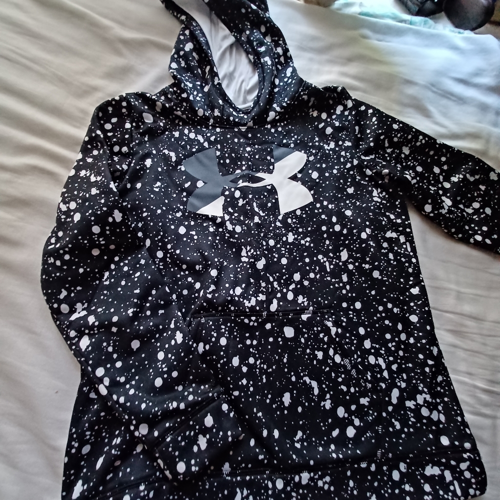 Under Armour XL Hoodie Worn Once